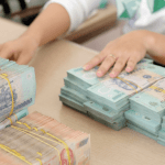 Vay 20 triệu chỉ cần có chứng minh nhân dân và sổ hộ khẩu Vay 20 triệu chỉ cần có chứng minh nhân dân và sổ hộ khẩu