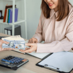 Vay tiền online 24/24 - Nhận tiền nhanh chóng trong vòng vài giờ Vay tiền online 24/24 - Nhận tiền nhanh chóng trong vòng vài giờ